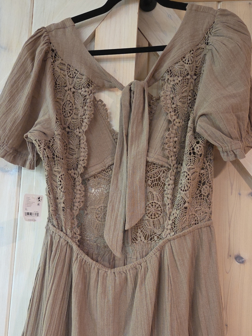 All You Need Is Lace Midi Dress - Picture 8 of 12